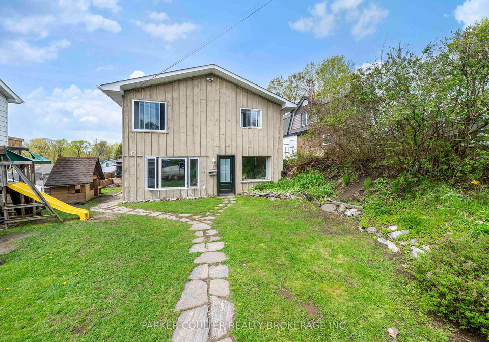 18-winnifred-avenue-parry-sound-ontario-x13164040