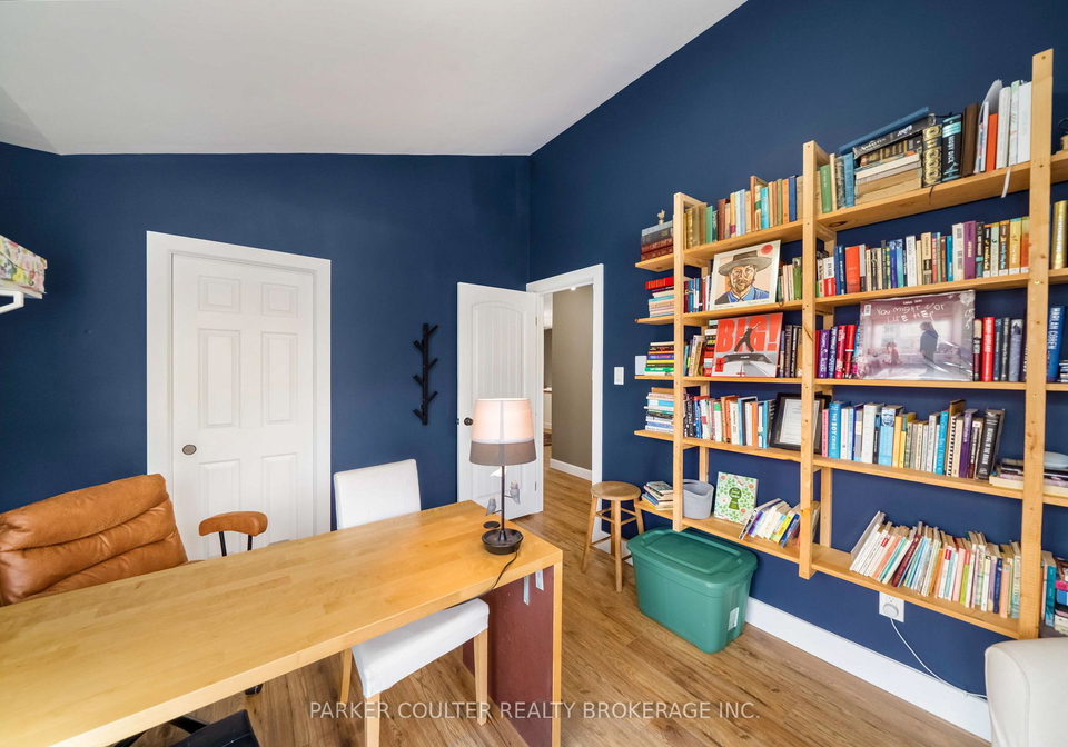 18-winnifred-avenue-parry-sound-ontario-x13164040