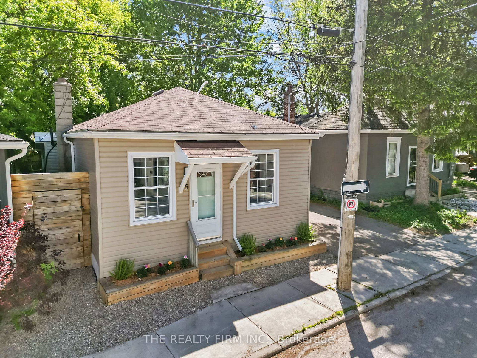 5-henry-street-london-east-ontario-x13164080