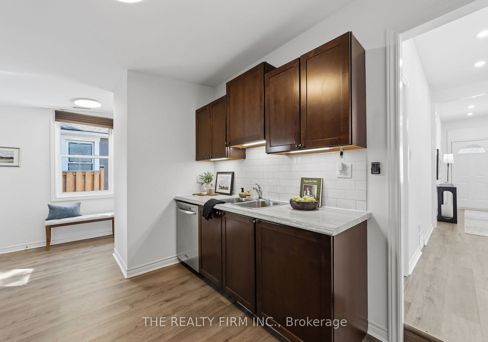5-henry-street-london-east-ontario-x13164080