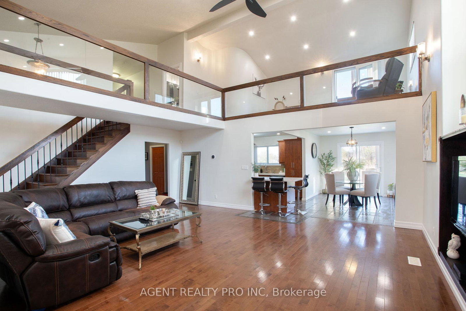 6571-carroll-drive-southwest-middlesex-ontario-x13164150