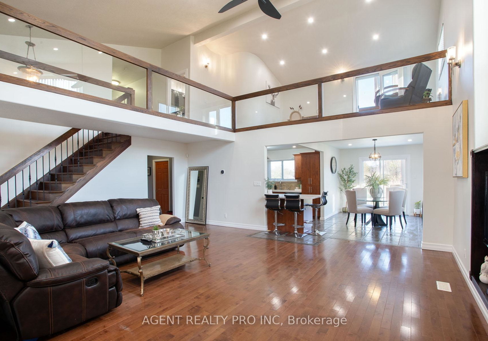 6571-carroll-drive-southwest-middlesex-ontario-x13164150