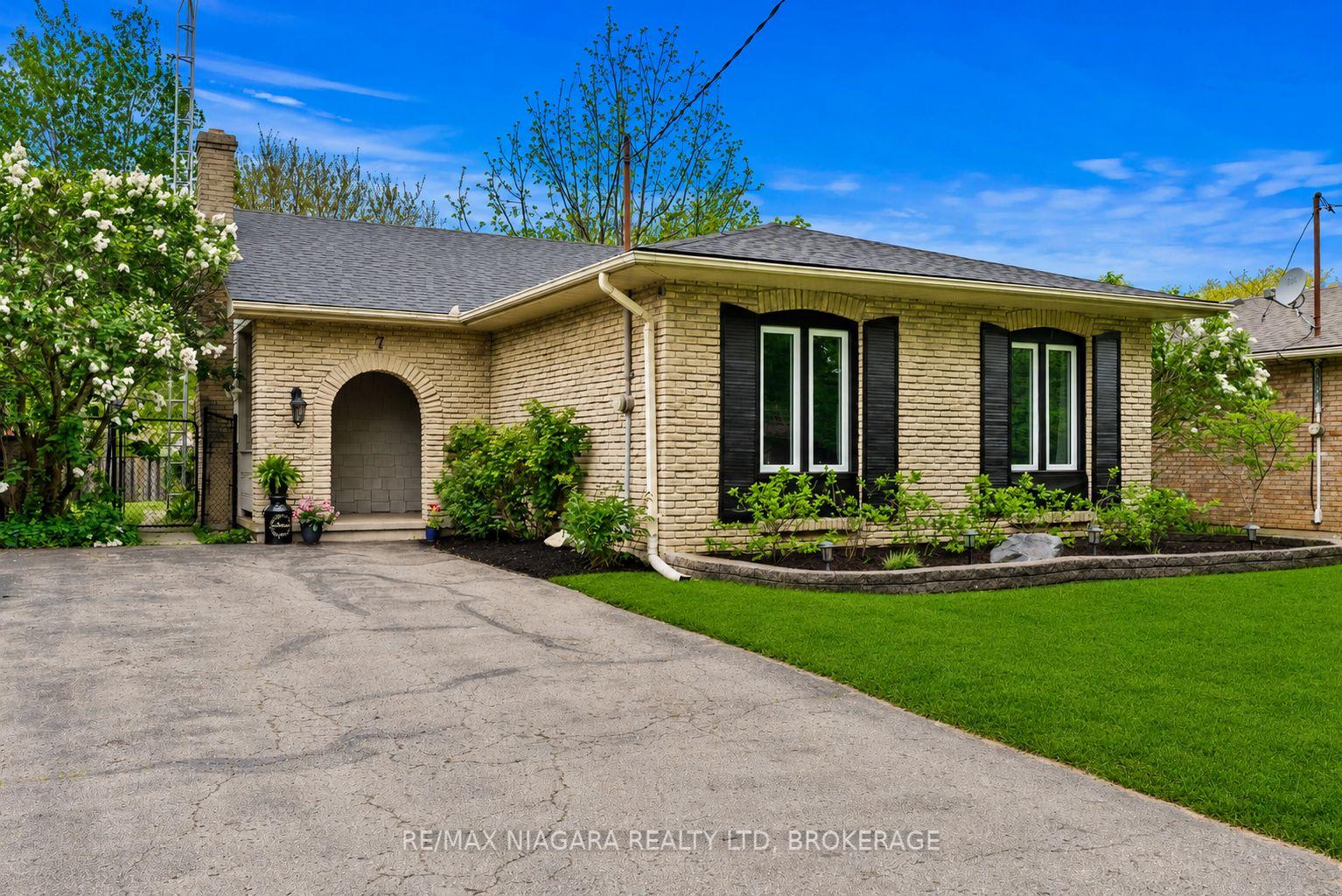 7-ameer-drive-st-catharines-ontario-x13164354