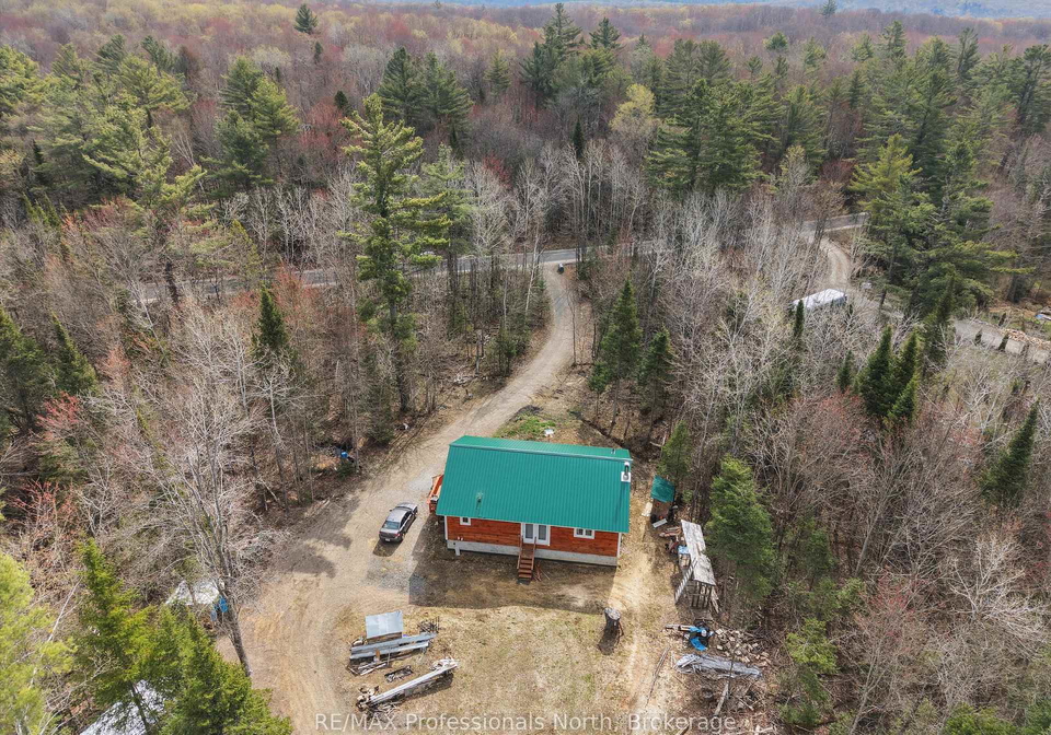 1070-vankoughnet-road-bracebridge-ontario-x13164372