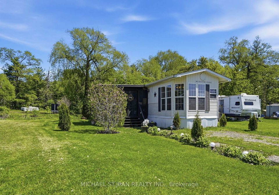 2490-governors-road-hamilton-ontario-x13164548