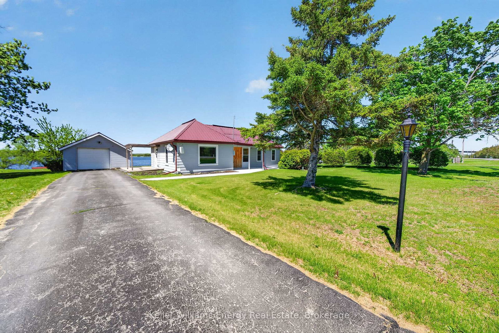1534-county-road-35-prince-edward-county-ontario-x13164594