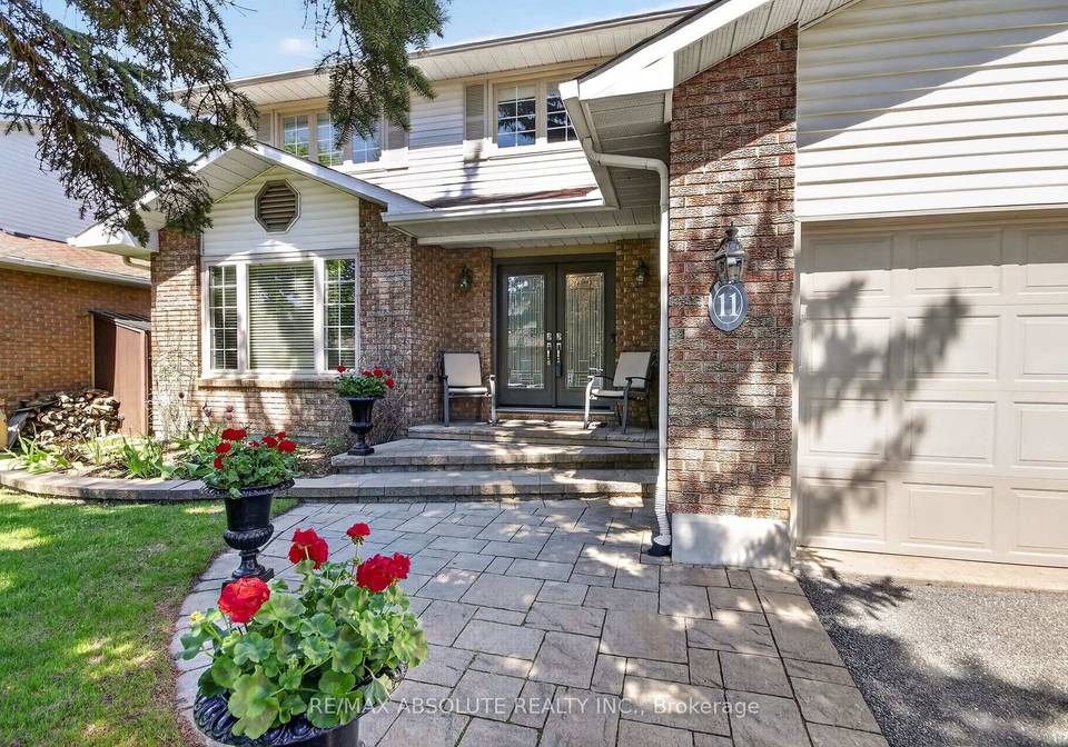 11-mancil-drive-ottawa-ontario-x13164602
