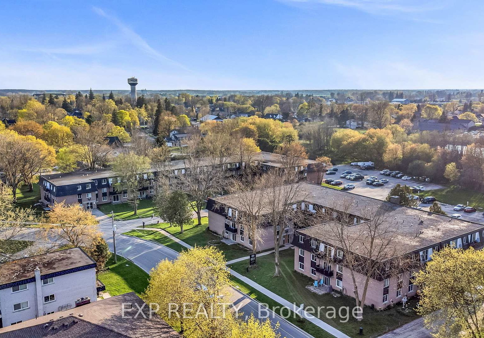 58barber-avenue-n-north-perth-ontario-x13164618