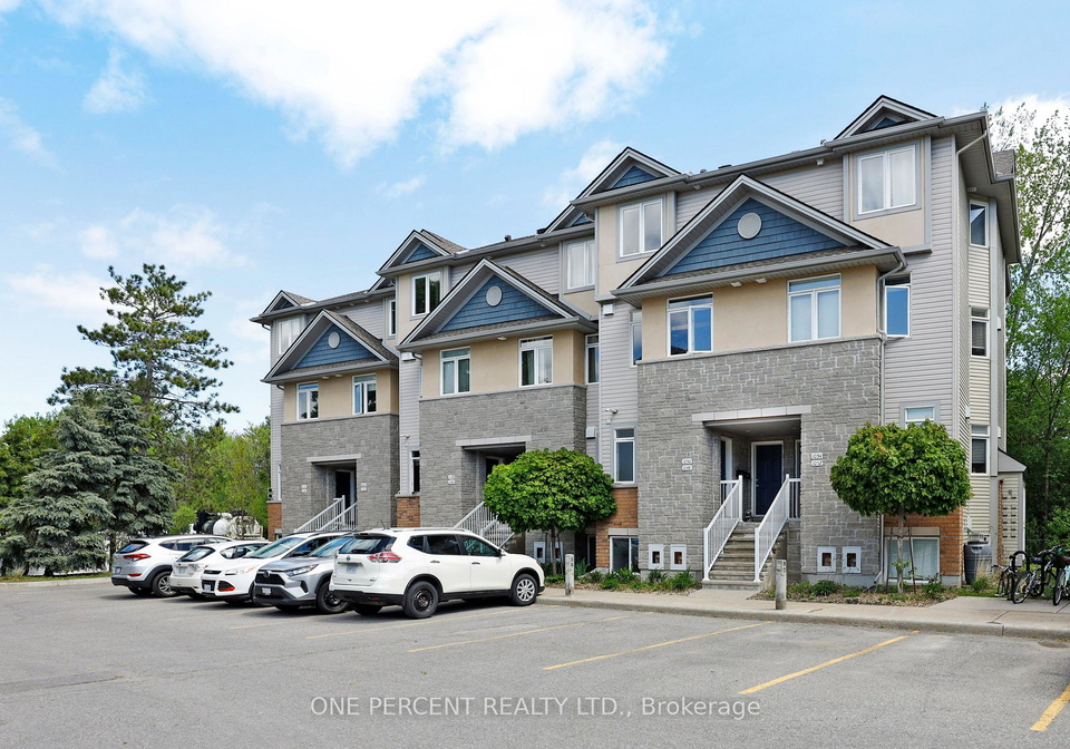1048-redtail-private-ottawa-ontario-x13164624