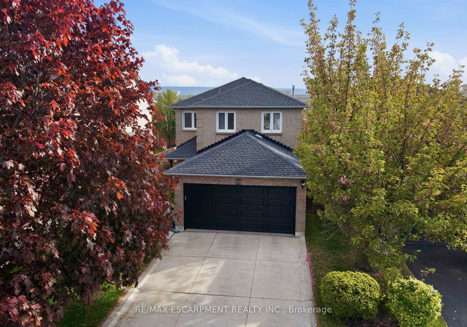 88-grindstone-way-hamilton-ontario-x13164672