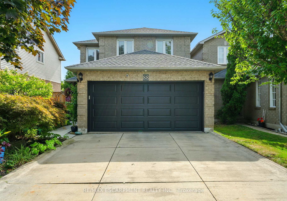 88-grindstone-way-hamilton-ontario-x13164672