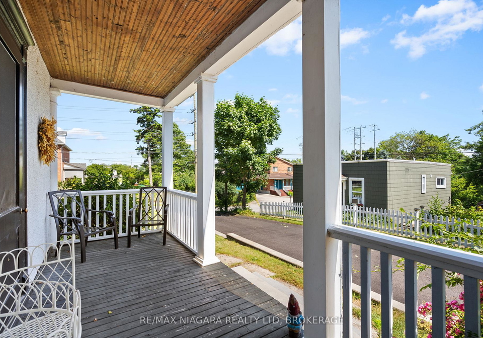 14-catharine-street-port-colborne-ontario-x13164700