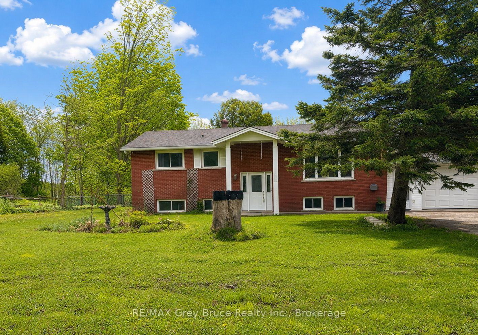 105-maple-grove-lane-georgian-bluffs-ontario-x13164856