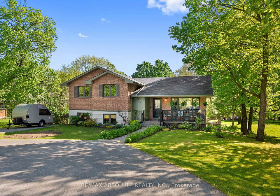 864-centre-street-mcnabbraeside-ontario-x13164908
