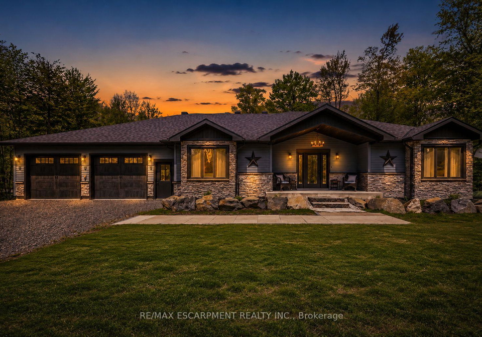1068-xavier-street-gravenhurst-ontario-x13164964
