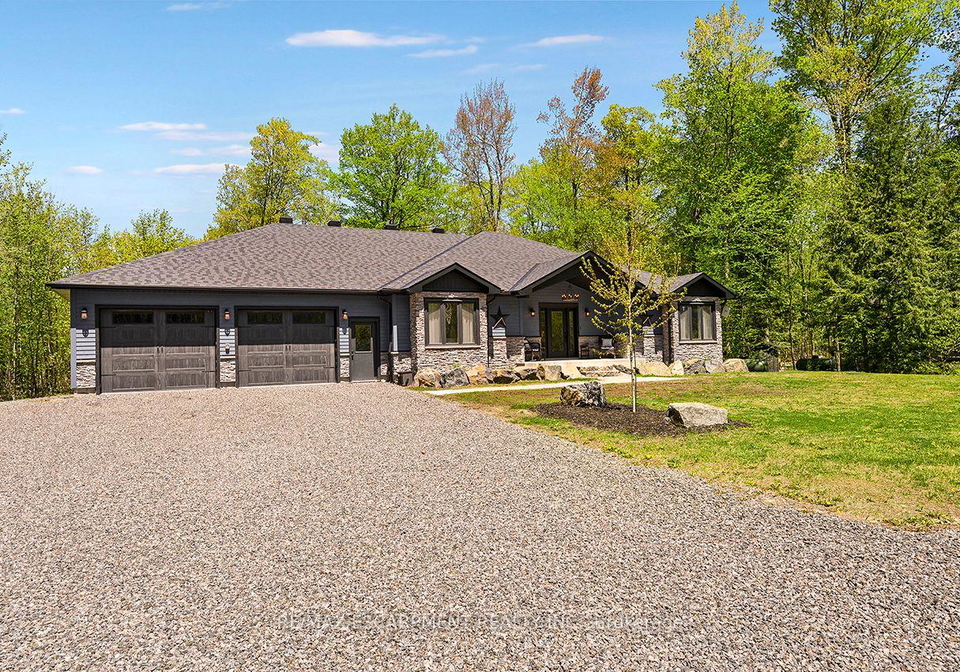 1068-xavier-street-gravenhurst-ontario-x13164964