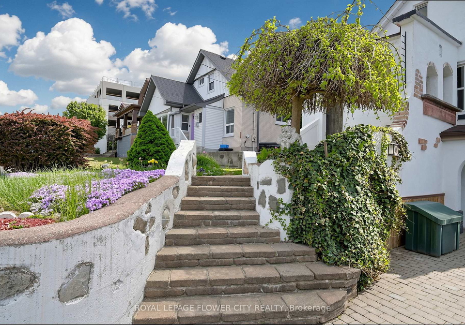 287-courtland-avenue-e-kitchener-ontario-x13164986