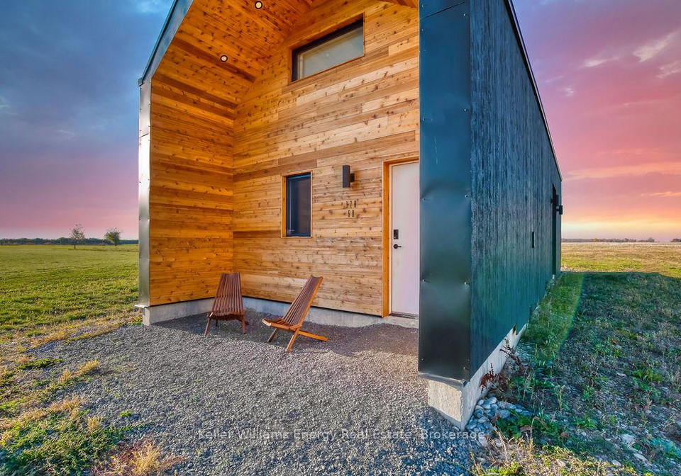 320-county-road-20-prince-edward-county-ontario-x13164994