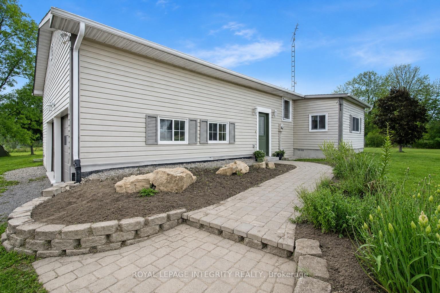 677-bowes-side-road-tay-valley-ontario-x13165026