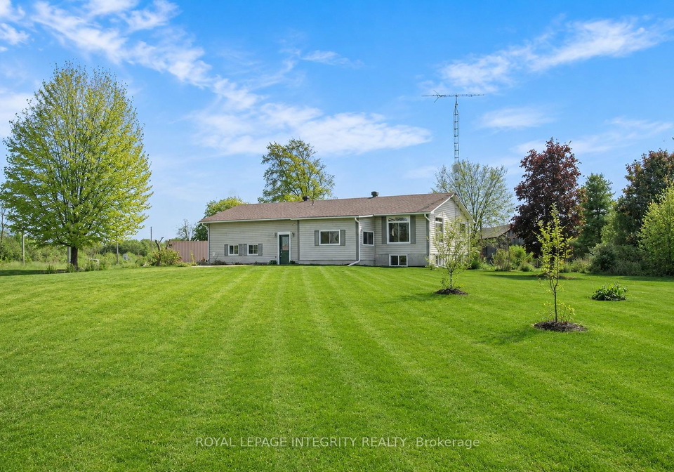 677-bowes-side-road-tay-valley-ontario-x13165026
