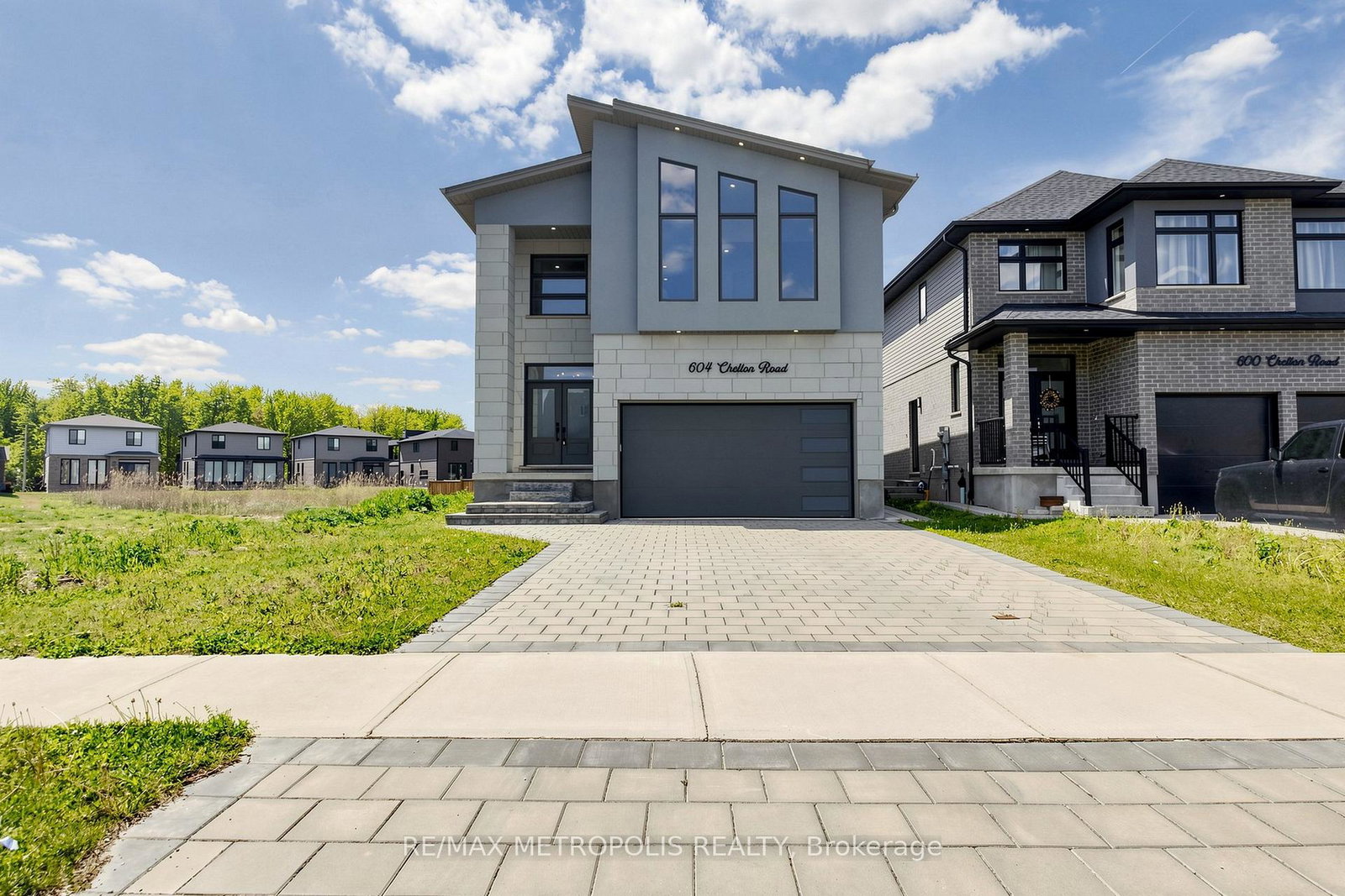 604-chelton-road-london-south-ontario-x13165040