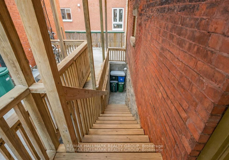 121-osgoode-street-ottawa-ontario-x13165198