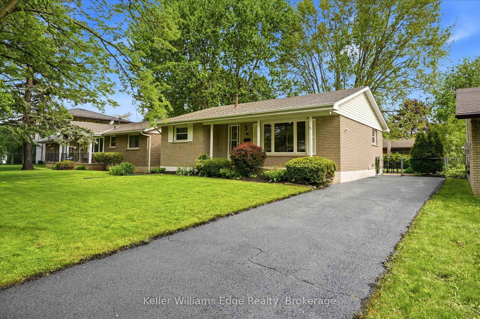 48-winding-way-brantford-ontario-x13165290