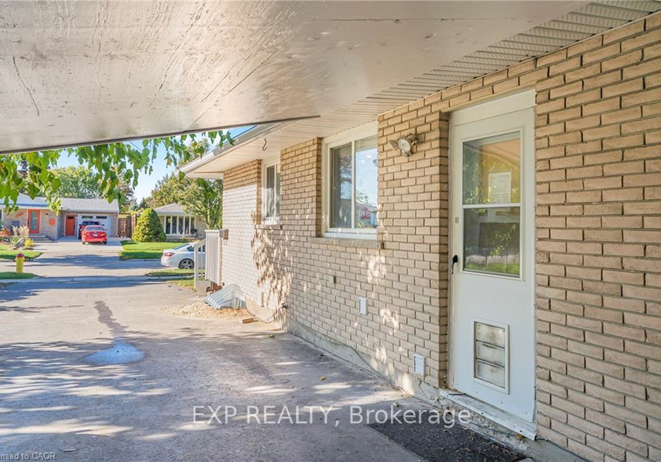 146-appalachian-crescent-kitchener-ontario-x13165336