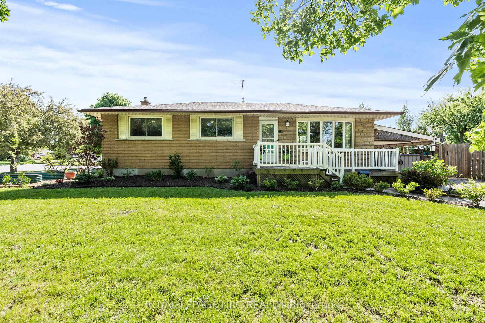10-ancaster-boulevard-st-catharines-ontario-x13165616