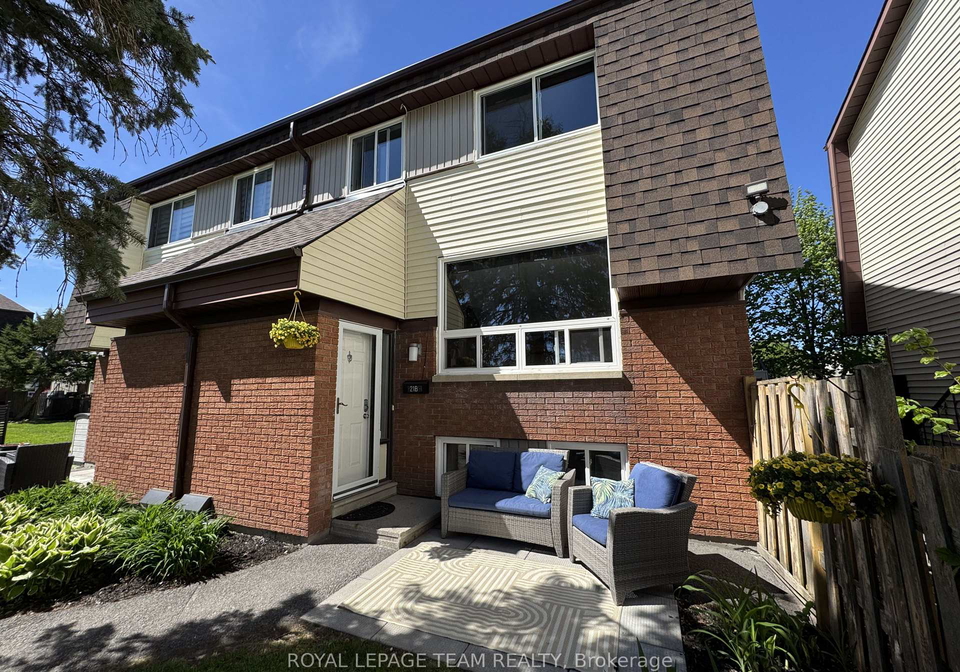 21-woodvale-green-ottawa-ontario-x13165632