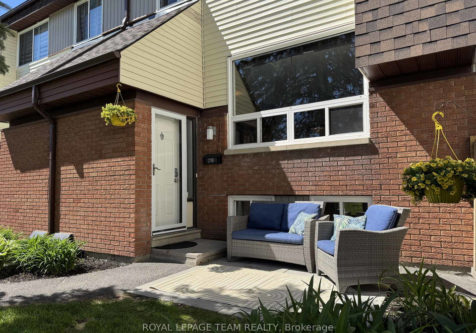 21-woodvale-green-ottawa-ontario-x13165632