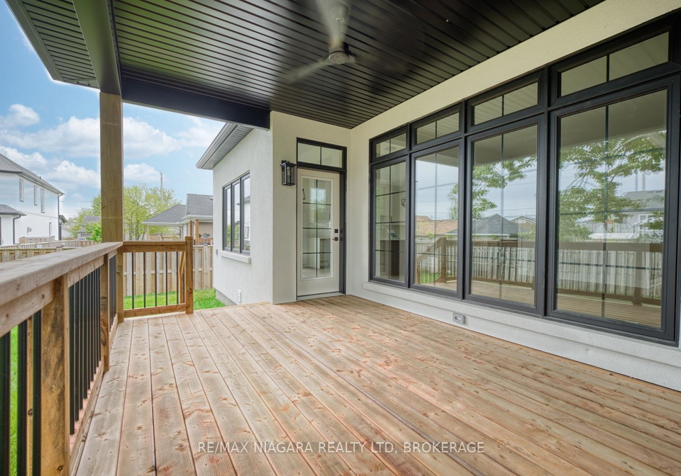 60-pleasant-avenue-n-fort-erie-ontario-x13165660