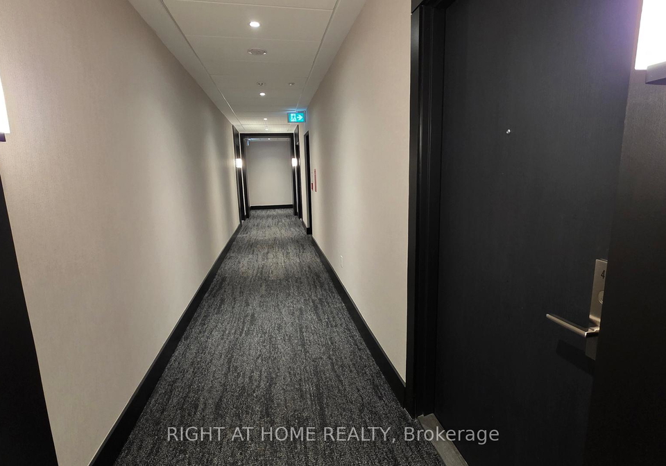 55-duke-street-w-kitchener-ontario-x13165684