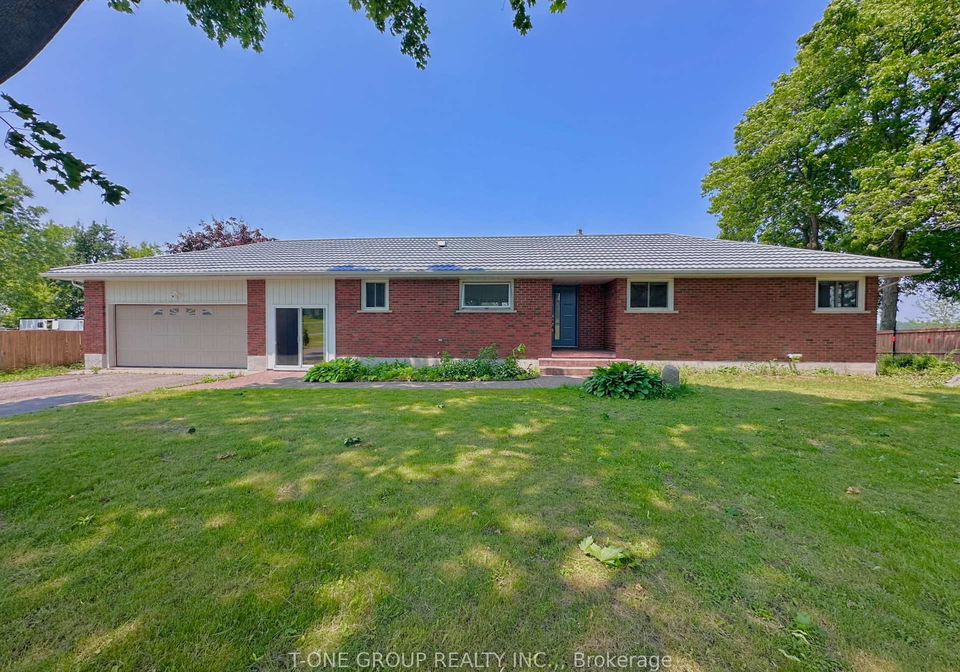 1724-county-road-3-prince-edward-county-ontario-x13165712