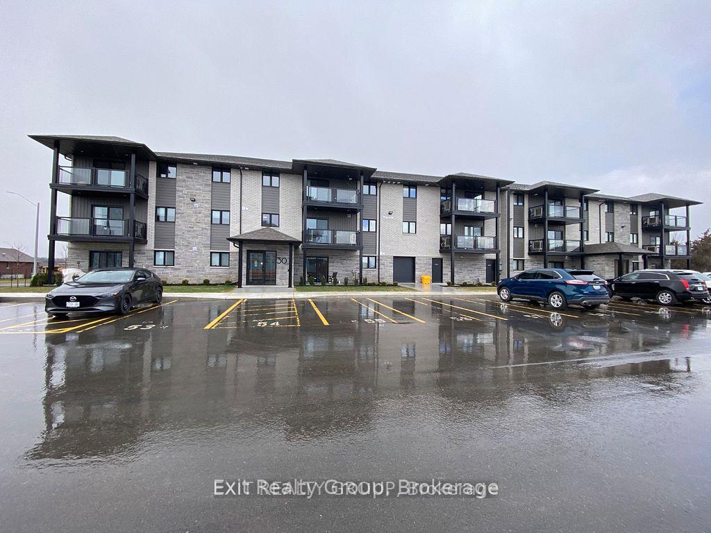 30-hillside-meadow-drive-quinte-west-ontario-x13166204