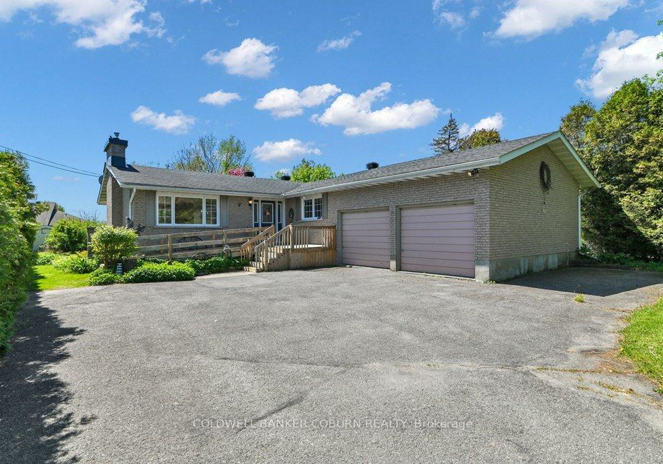 10-manning-road-south-stormont-ontario-x13166306