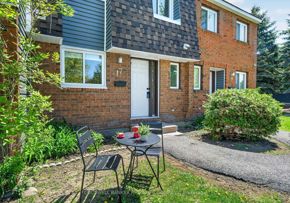 17-pixley-private-ottawa-ontario-x13166538