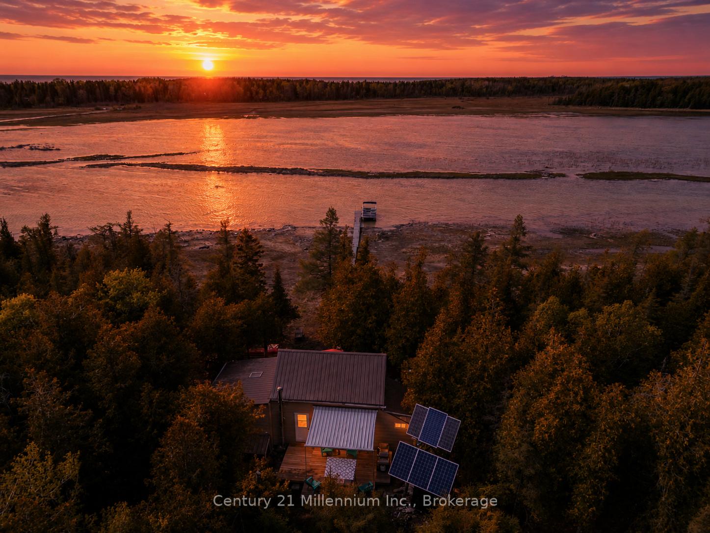 74-smokehouse-island-south-bruce-peninsula-ontario-x13166762