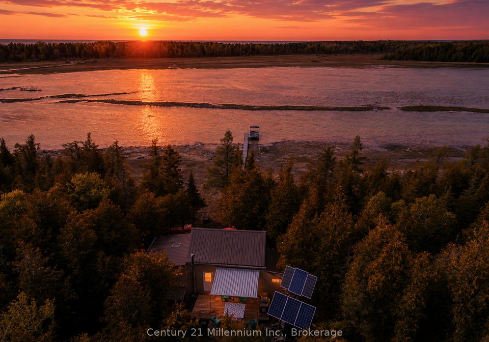 74-smokehouse-island-south-bruce-peninsula-ontario-x13166762