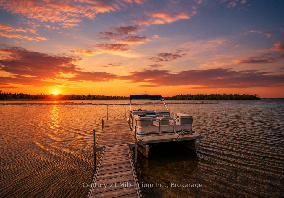 74-smokehouse-island-south-bruce-peninsula-ontario-x13166762