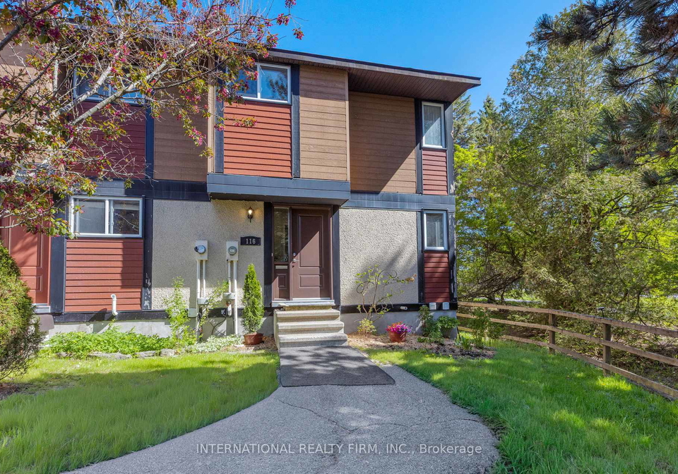 116-mcclintock-way-kanata-ontario-x13166868