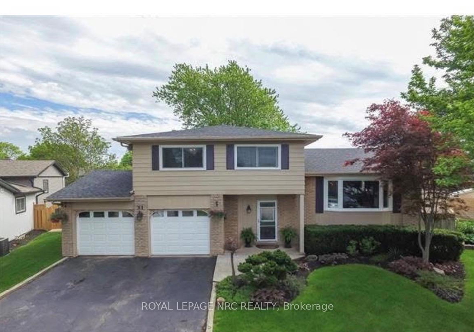 11-sheldonbury-court-st-catharines-ontario-x13166882