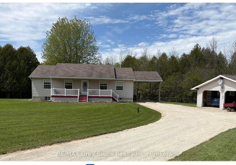 259106-sarawak-keppel-townline-w-georgian-bluffs-ontario-x13167000