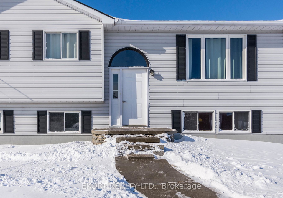 378-county-road-25-prince-edward-county-ontario-x13167030