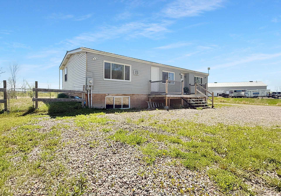 211-elliott-crescent-renfrew-ontario-x13167384