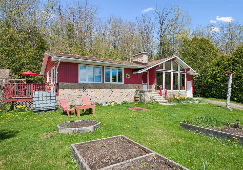 25-shoreline-drive-northern-bruce-peninsula-ontario-x13167544