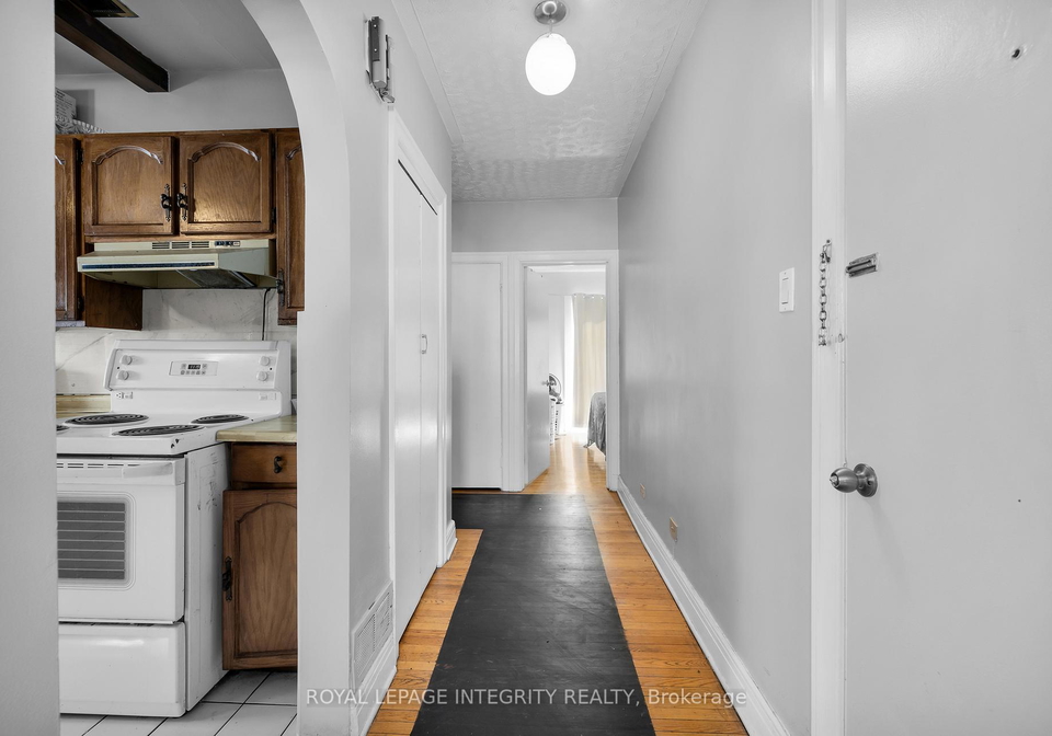 154-columbus-avenue-ottawa-ontario-x13167676
