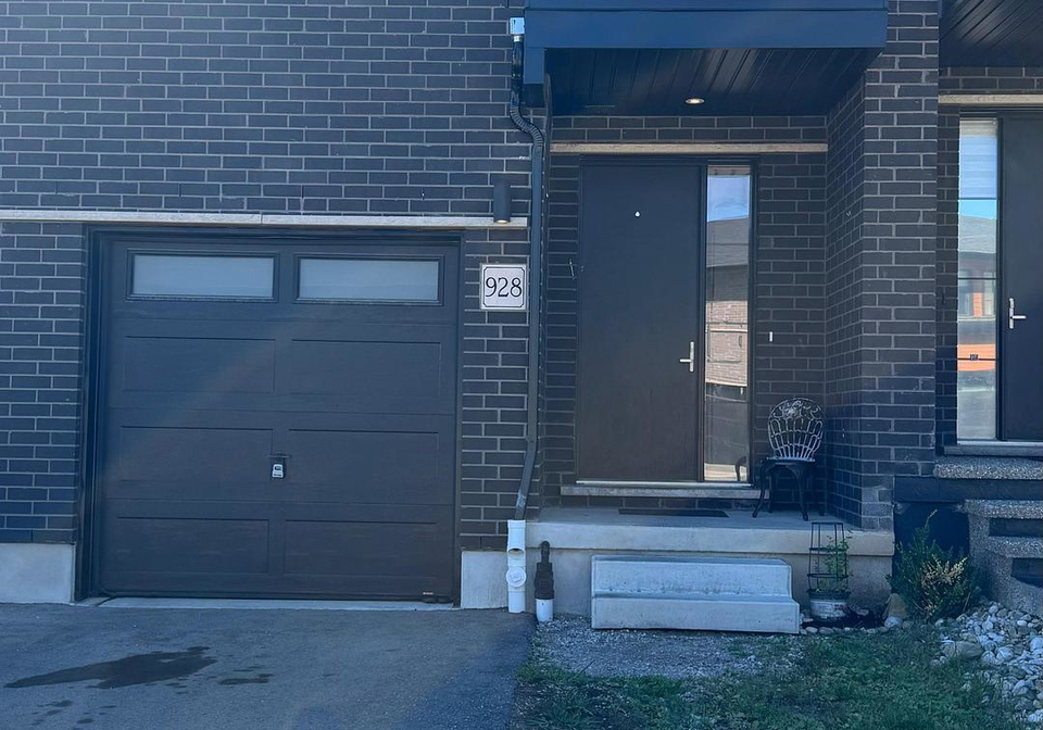 928-robert-ferrie-drive-kitchener-ontario-x13167714