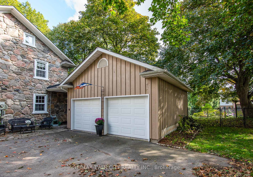 274-woodridge-drive-wilmot-ontario-x13167822