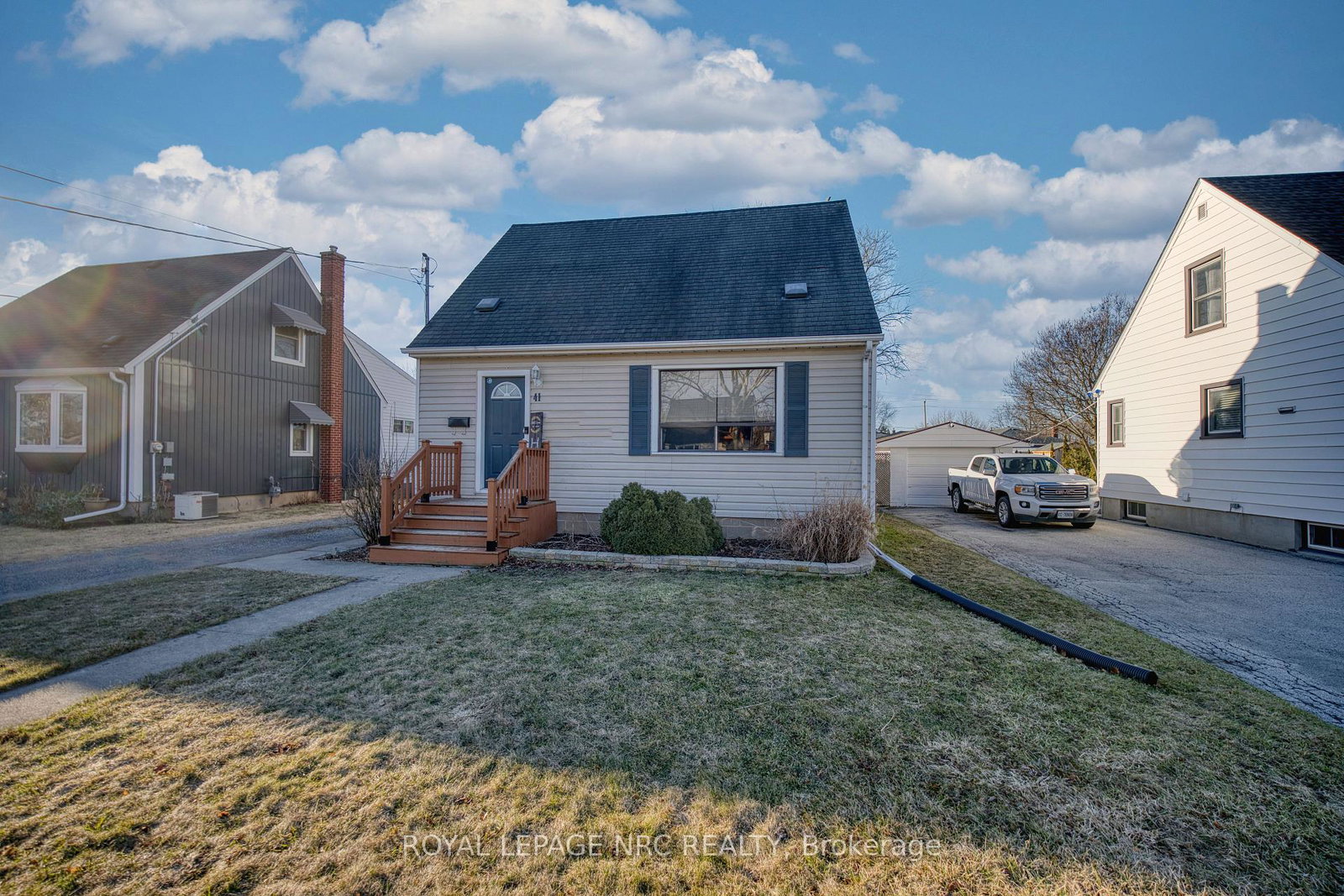 41-mcdonald-avenue-thorold-ontario-x13167840
